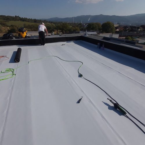 Fóliové hydroizolácie plochých striech